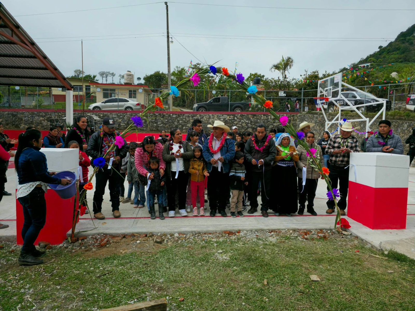 inauguración de la rehabilitación de la cancha deportiva en la Escuela Primaria “Vicente Guerrero”